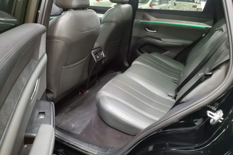 Used BYD Song Pro New Energy 2025 Second-Generation Intelligent Driving Version DM-i 115KM Superior Trim Left Rear Seat