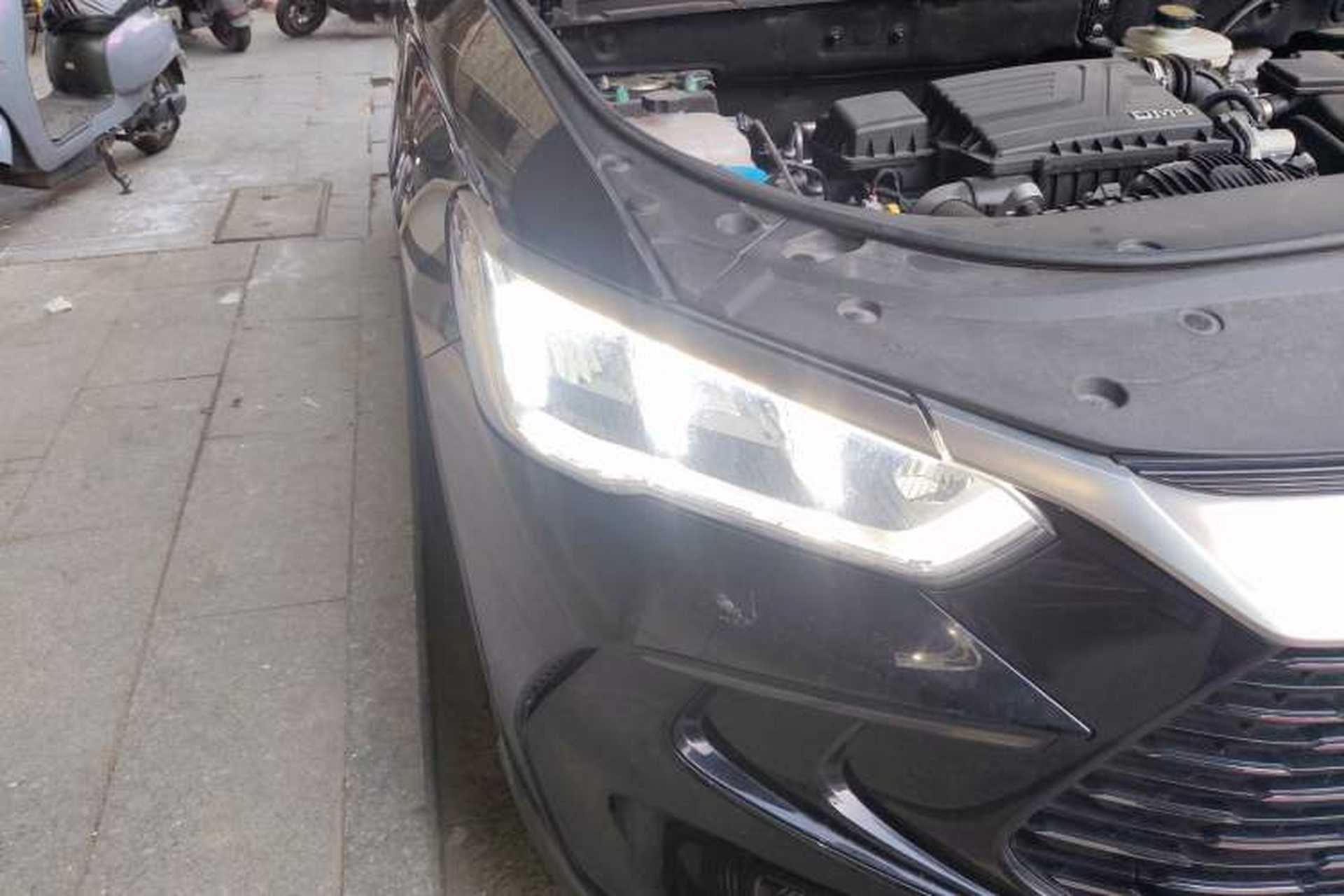 Used BYD Song Pro New Energy 2025 Second-Generation DM-i 115KM Overachiever Trim Right Front Headlight