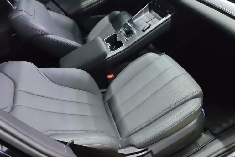 Used BYD Song Pro New Energy 2025 2nd Generation Intelligent Driving Version DM-i 75KM Leading Edition Right Front Seat