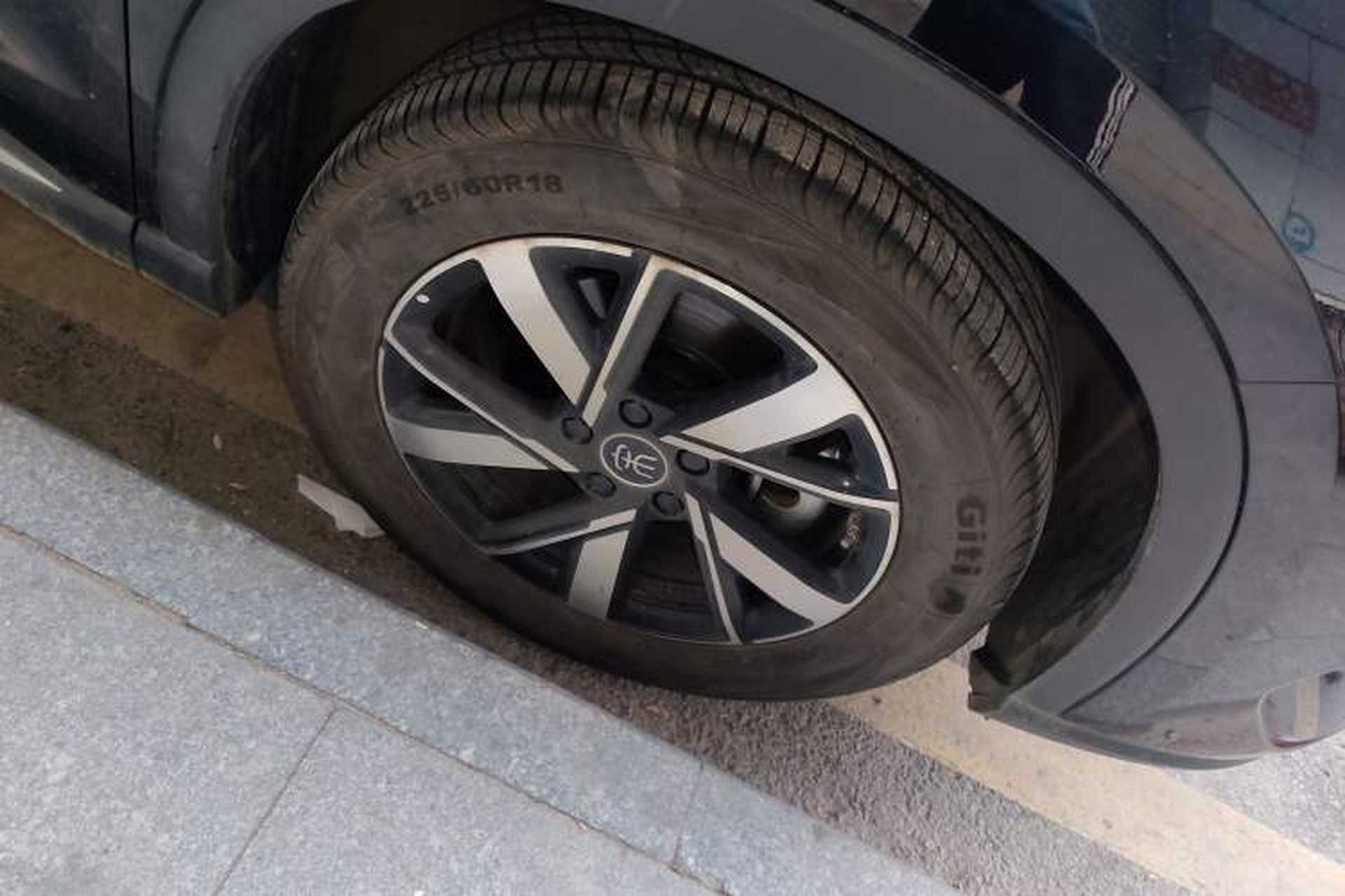 Used BYD Song Pro New Energy 2025 Second-Generation DM-i 115KM Overachiever Trim Right Front Wheel Hub