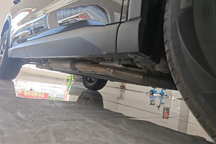 Used BYD Song Pro New Energy 2025 Second-Generation Intelligent Driving Version DM-i 115KM Superior Trim Right Side Sill