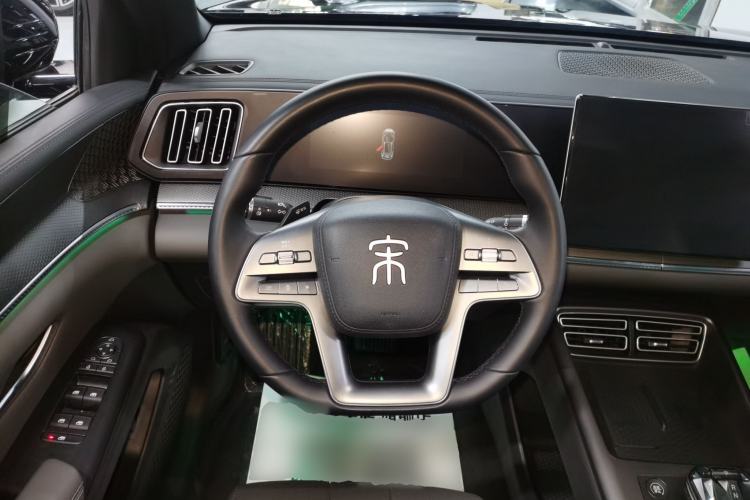 Used BYD Song Pro New Energy 2025 Second-Generation Intelligent Driving Version DM-i 115KM Superior Trim Steering Wheel