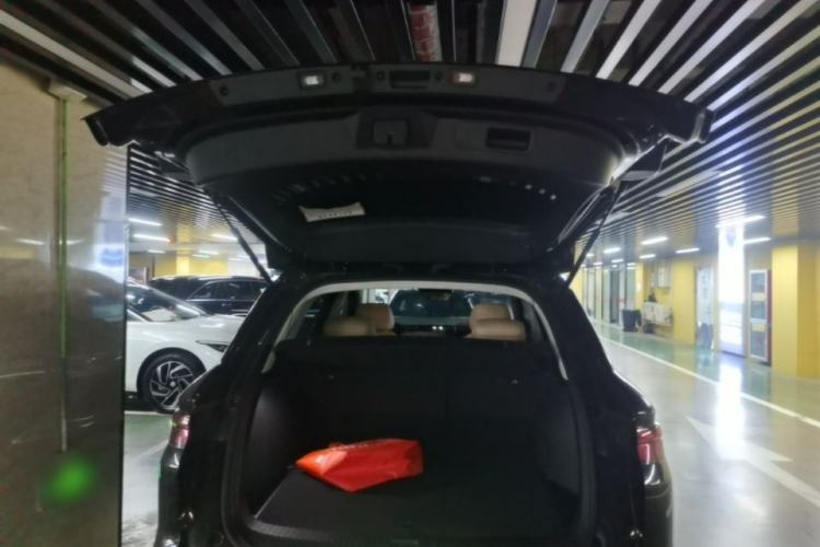 Used BYD Song Pro New Energy 2025 Second-Generation DM-i 75KM Leading Edition Trunk