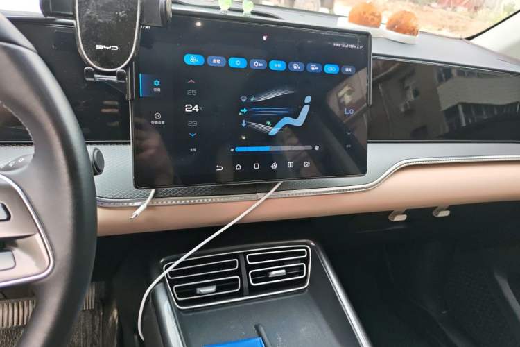 Used BYD Song Pro New Energy 2025 Second-Generation DM-i 115KM Overachiever Trim Audio And AC Panel