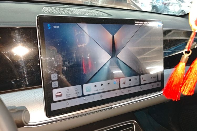 Used BYD Song Pro New Energy 2025 2nd Generation Intelligent Driving Version DM-i 75KM Overachiever Trim Audio And AC Panel