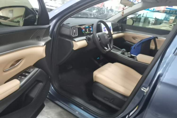 Used BYD Song Pro New Energy 2025 Second-Generation DM-i 75KM Leading Edition Driver Seat