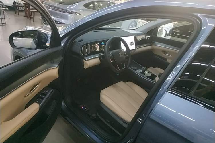 Used BYD Song Pro New Energy 2025 Second-Generation DM-i 75KM Leading Edition Driver Seat