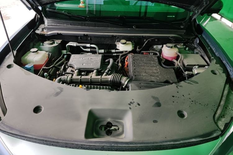 Used BYD Song Pro New Energy 2025 2nd Generation Intelligent Driving Version DM-i 75KM Leading Edition Engine Bay