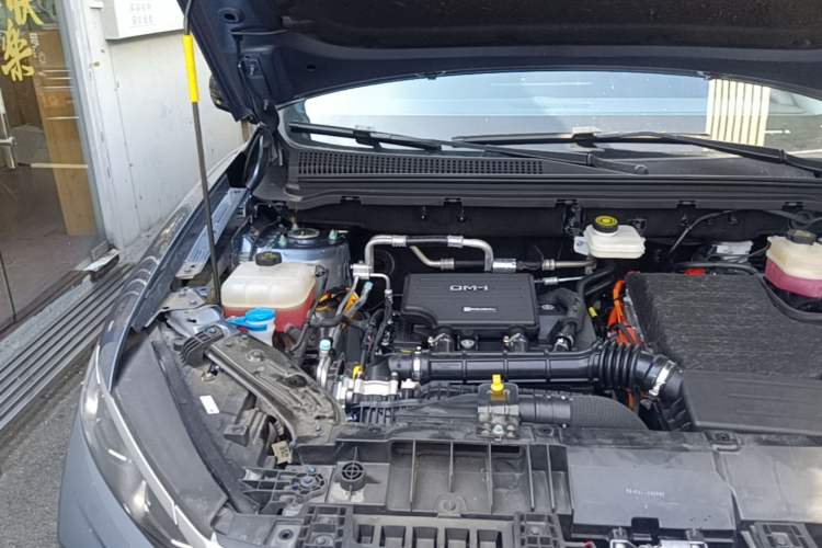 Used BYD Song Pro New Energy 2025 2nd Generation Intelligent Driving Version DM-i 75KM Leading Edition Engine Bay Right
