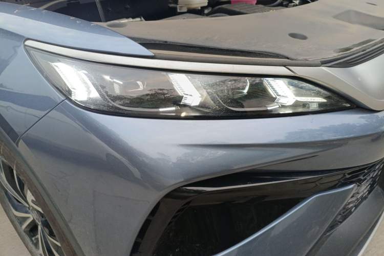 Used BYD Song Pro New Energy 2025 Second-Generation DM-i 75KM Leading Edition Exterior 3