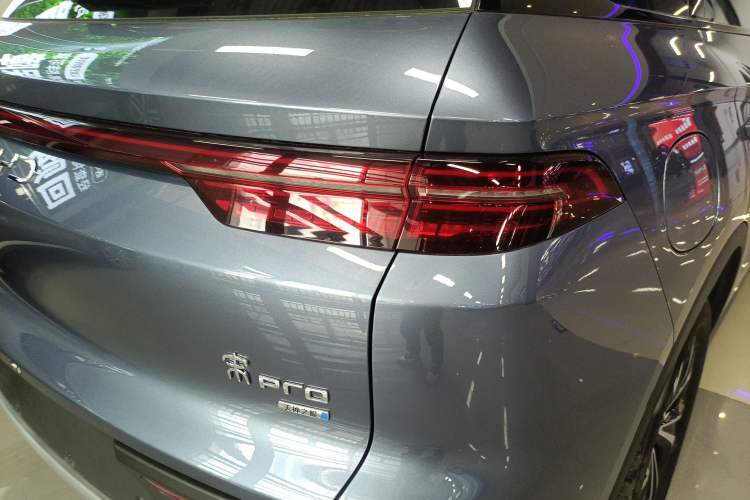 Used BYD Song Pro New Energy 2025 2nd Generation Intelligent Driving Version DM-i 75KM Overachiever Trim Exterior 3