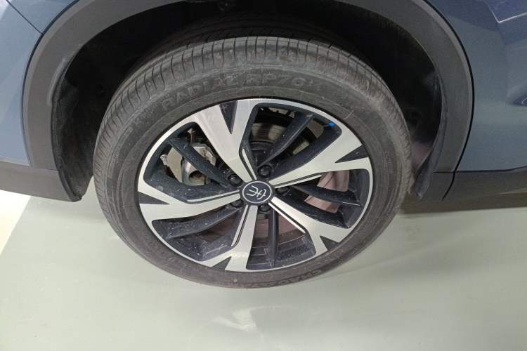 Used BYD Song Pro New Energy 2025 Second-Generation Intelligent Driving Version DM-i 115KM Excellence Edition Exterior 5