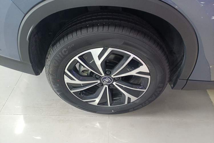 Used BYD Song Pro New Energy 2025 2nd Generation Intelligent Driving Version DM-i 75KM Overachiever Trim Exterior 5
