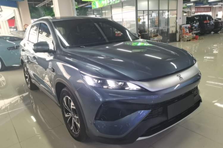 Used BYD Song Pro New Energy 2025 Second-Generation Intelligent Driving Version DM-i 115KM Superior Trim Front Right 45 Deg