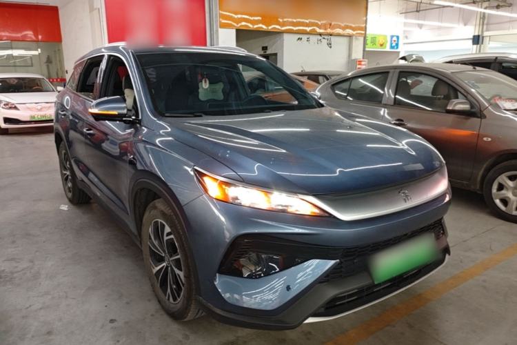 Used BYD Song Pro New Energy 2025 2nd Generation Intelligent Driving Version DM-i 75KM Overachiever Trim Front Right 45 Deg
