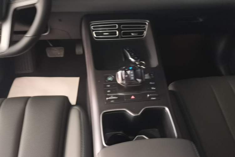 Used BYD Song Pro New Energy 2025 Second-Generation Intelligent Driving Version DM-i 115KM Superior Trim Gear Lever