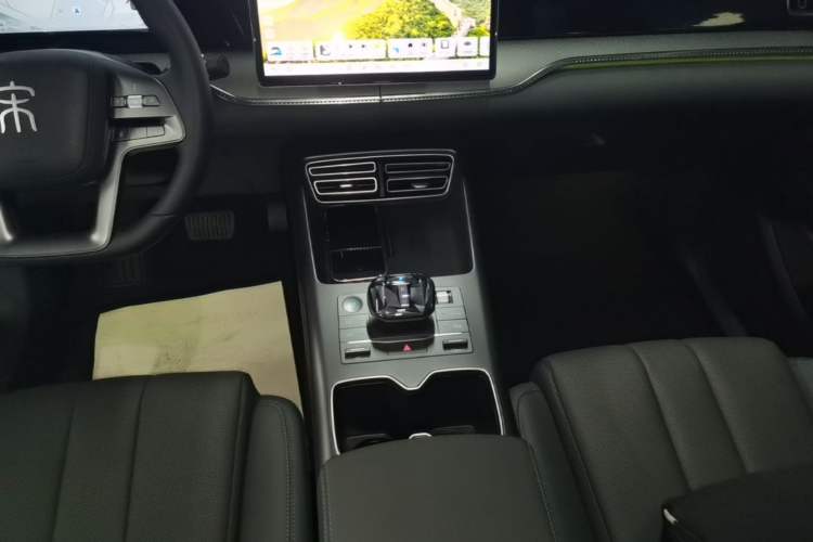 Used BYD Song Pro New Energy 2025 Second-Generation Intelligent Driving Version DM-i 115KM Superior Trim Gear Lever