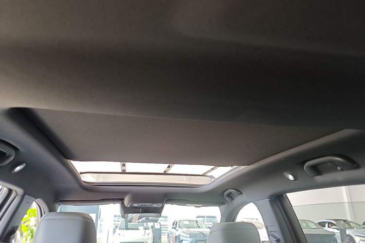 Used BYD Song Pro New Energy 2025 Second-Generation Intelligent Driving Version DM-i 115KM Superior Trim Headliner