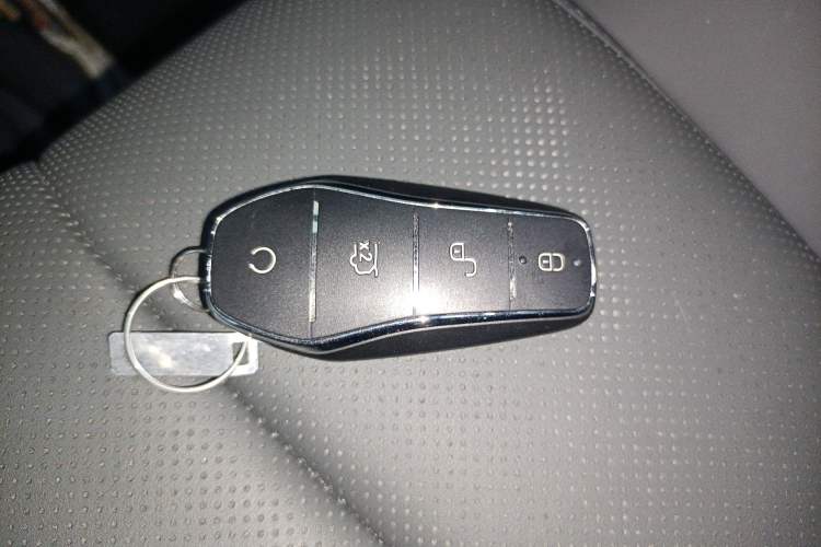 Used BYD Song Pro New Energy 2025 2nd Generation Intelligent Driving Version DM-i 75KM Overachiever Trim Interior 1