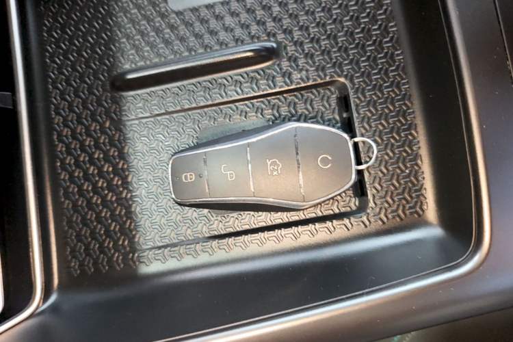 Used BYD Song Pro New Energy 2025 Second-Generation Intelligent Driving Version DM-i 115KM Superior Trim Interior 1