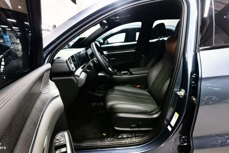 Used BYD Song Pro New Energy 2025 2nd Generation Intelligent Driving Version DM-i 75KM Leading Edition Interior 2