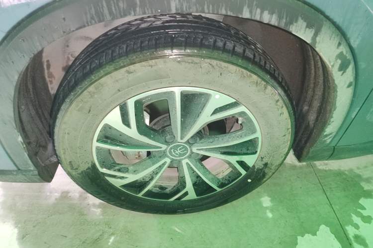 Used BYD Song Pro New Energy 2025 2nd Generation Intelligent Driving Version DM-i 75KM Leading Edition Left Front Wheel Hub