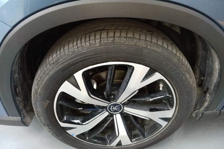 Used BYD Song Pro New Energy 2025 Second-Generation Intelligent Driving Version DM-i 115KM Excellence Edition Left Front Wheel Hub