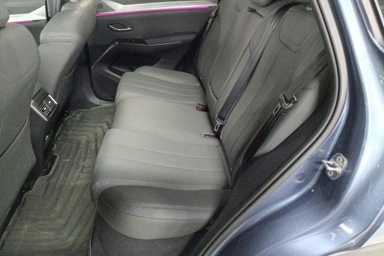 Used BYD Song Pro New Energy 2025 Second-Generation Intelligent Driving Version DM-i 115KM Excellence Edition Left Rear Seat
