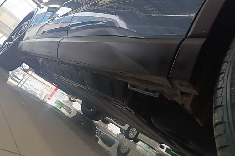Used BYD Song Pro New Energy 2025 Second-Generation DM-i 115KM Overachiever Trim Left Side Sill