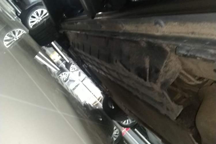 Used BYD Song Pro New Energy 2025 Second-Generation DM-i 75KM Leading Edition Left Side Sill
