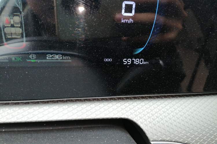 Used BYD Song Pro New Energy 2025 Second-Generation DM-i 75KM Leading Edition Odometer Close Up