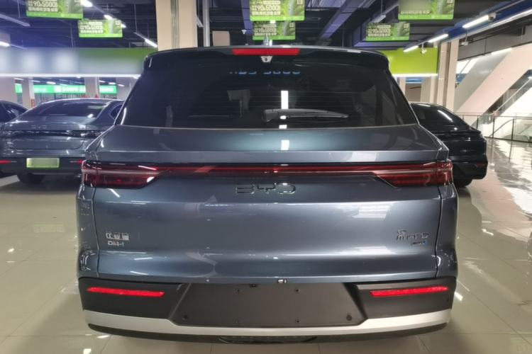 Used BYD Song Pro New Energy 2025 Second-Generation Intelligent Driving Version DM-i 115KM Superior Trim Rear