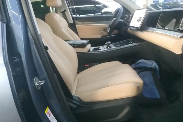 Used BYD Song Pro New Energy 2025 Second-Generation DM-i 75KM Leading Edition Right Front Seat
