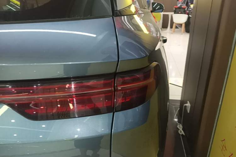 Used BYD Song Pro New Energy 2025 Second-Generation DM-i 115KM Excellence Version Right Rear Taillight