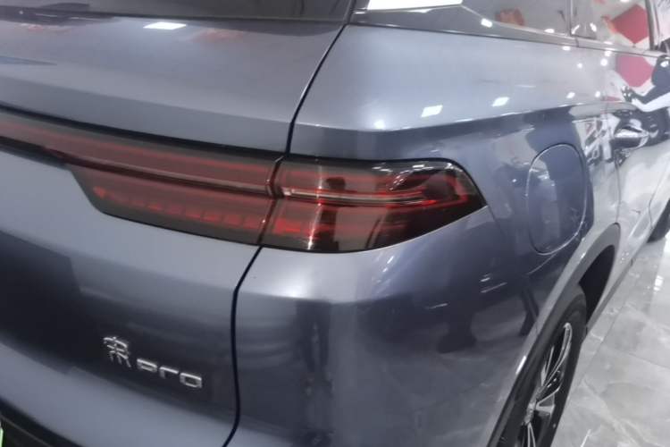 Used BYD Song Pro New Energy 2025 Second-Generation DM-i 75KM Leading Edition Right Rear Taillight