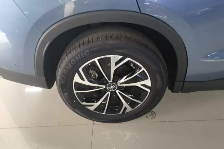 Used BYD Song Pro New Energy 2025 Second-Generation Intelligent Driving Version DM-i 115KM Superior Trim Right Rear Wheel Hub