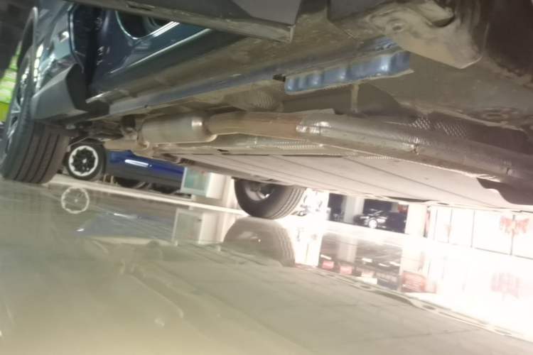 Used BYD Song Pro New Energy 2025 Second-Generation Intelligent Driving Version DM-i 115KM Superior Trim Right Side Sill
