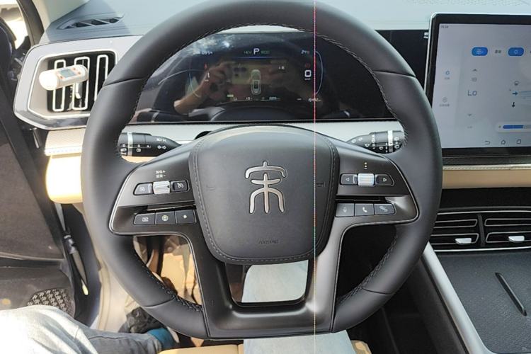 Used BYD Song Pro New Energy 2025 Second-Generation DM-i 75KM Leading Edition Steering Wheel