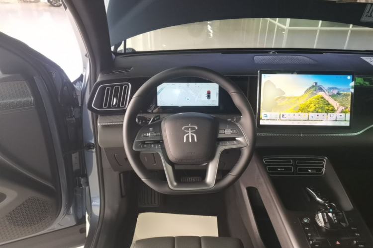 Used BYD Song Pro New Energy 2025 Second-Generation Intelligent Driving Version DM-i 115KM Superior Trim Steering Wheel