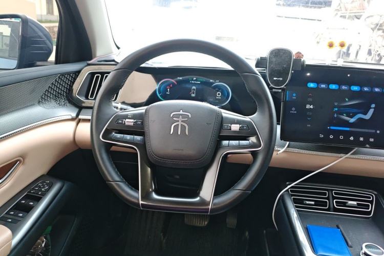 Used BYD Song Pro New Energy 2025 Second-Generation DM-i 115KM Overachiever Trim Steering Wheel