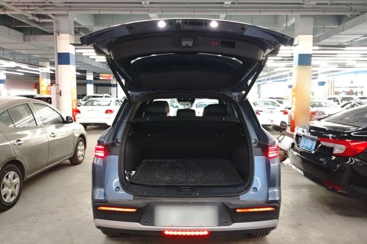 Used BYD Song Pro New Energy 2025 2nd Generation Intelligent Driving Version DM-i 75KM Overachiever Trim Trunk