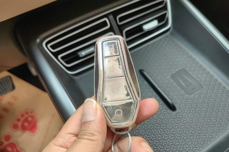 Used BYD Song Pro New Energy 2025 Second-Generation DM-i 115KM Overachiever Trim Vehicle Key
