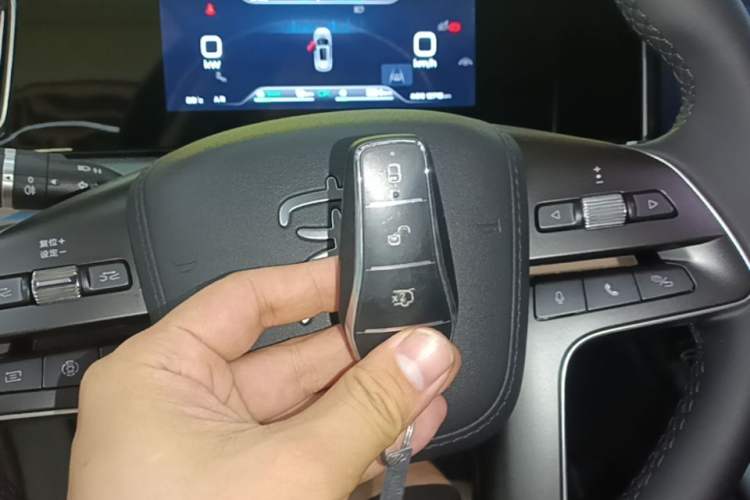 Used BYD Song Pro New Energy 2025 Second-Generation DM-i 115KM Excellence Version Vehicle Key