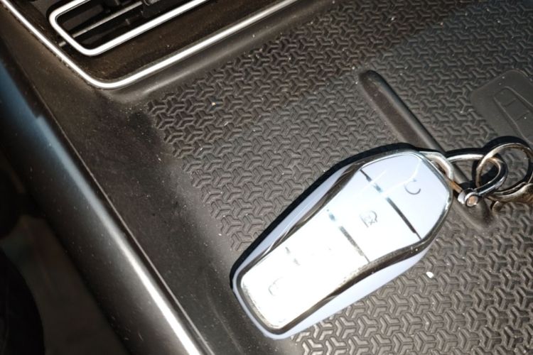 Used BYD Song Pro New Energy 2025 2nd Generation Intelligent Driving Version DM-i 75KM Overachiever Trim Vehicle Key