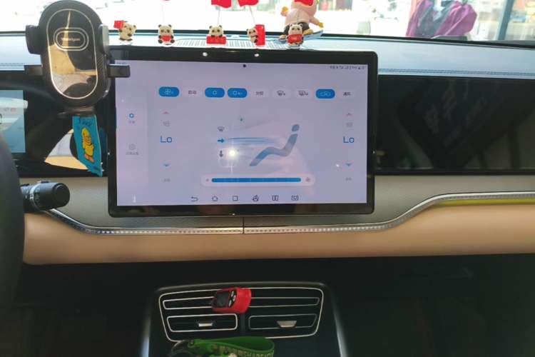 Used BYD Song Pro New Energy 2025 Second-Generation DM-i 115KM Overachiever Trim Audio And AC Panel