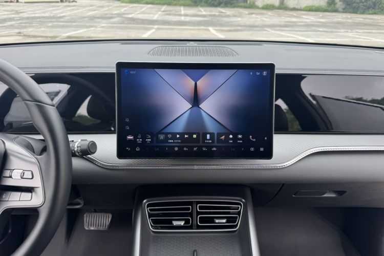 Used BYD Song Pro New Energy 2025 2nd Generation Intelligent Driving Version DM-i 75KM Leading Edition Audio And AC Panel