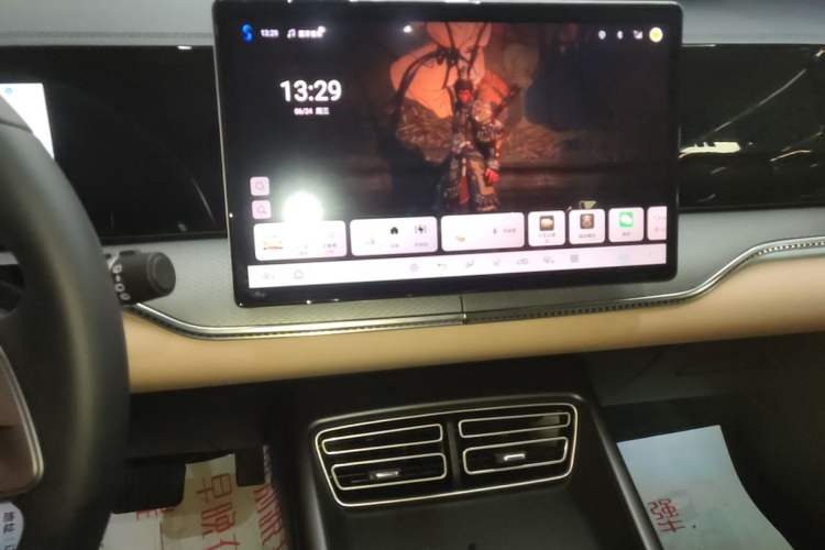 Used BYD Song Pro New Energy 2025 Second-Generation Intelligent Driving Version DM-i 115KM Superior Trim Audio And AC Panel