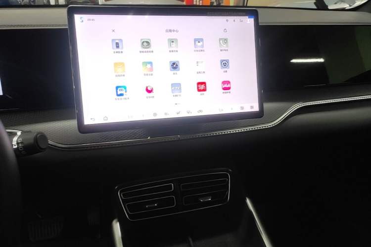 Used BYD Song Pro New Energy 2025 2nd Generation Intelligent Driving Version DM-i 75KM Leading Edition Audio And AC Panel