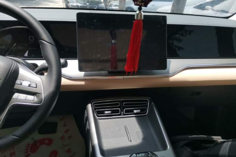 Used BYD Song Pro New Energy 2025 Second-Generation DM-i 115KM Overachiever Trim Audio And AC Panel