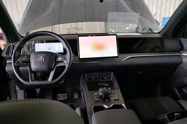 Used BYD Song Pro New Energy 2025 2nd Generation Intelligent Driving Version DM-i 75KM Leading Edition Center Console